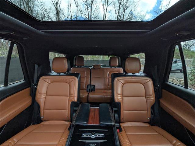 Used 2020 Lincoln Navigator Reserve w/ Equipment Group 208A Reserve image 19