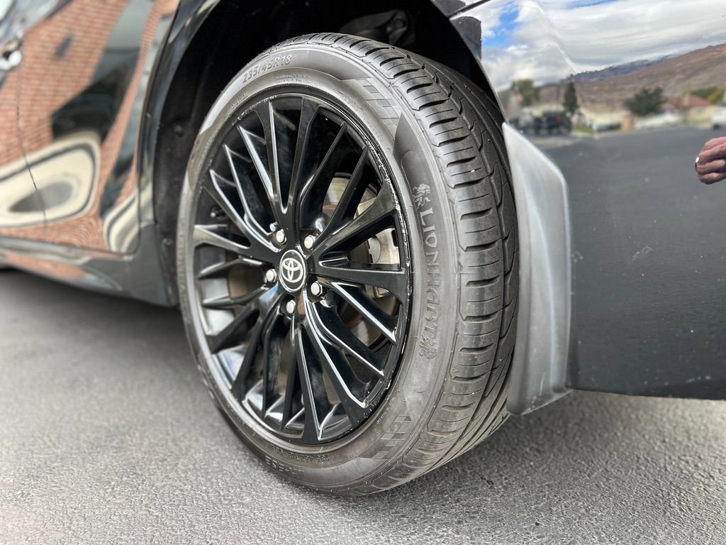 Used 2021 Toyota Camry SE image 30