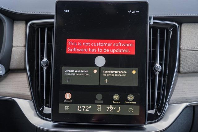 New 2026 Volvo XC90 B6 Ultra image 22