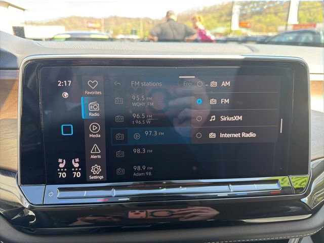 Used 2025 Volkswagen Atlas SE AWD/4WD image 27