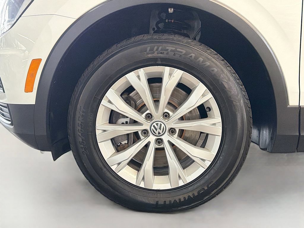 Used 2018 Volkswagen Tiguan S FWD image 31