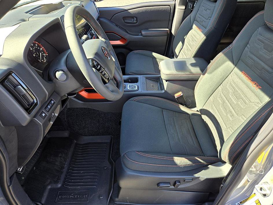 New 2026 Nissan Frontier PRO-4X image 9