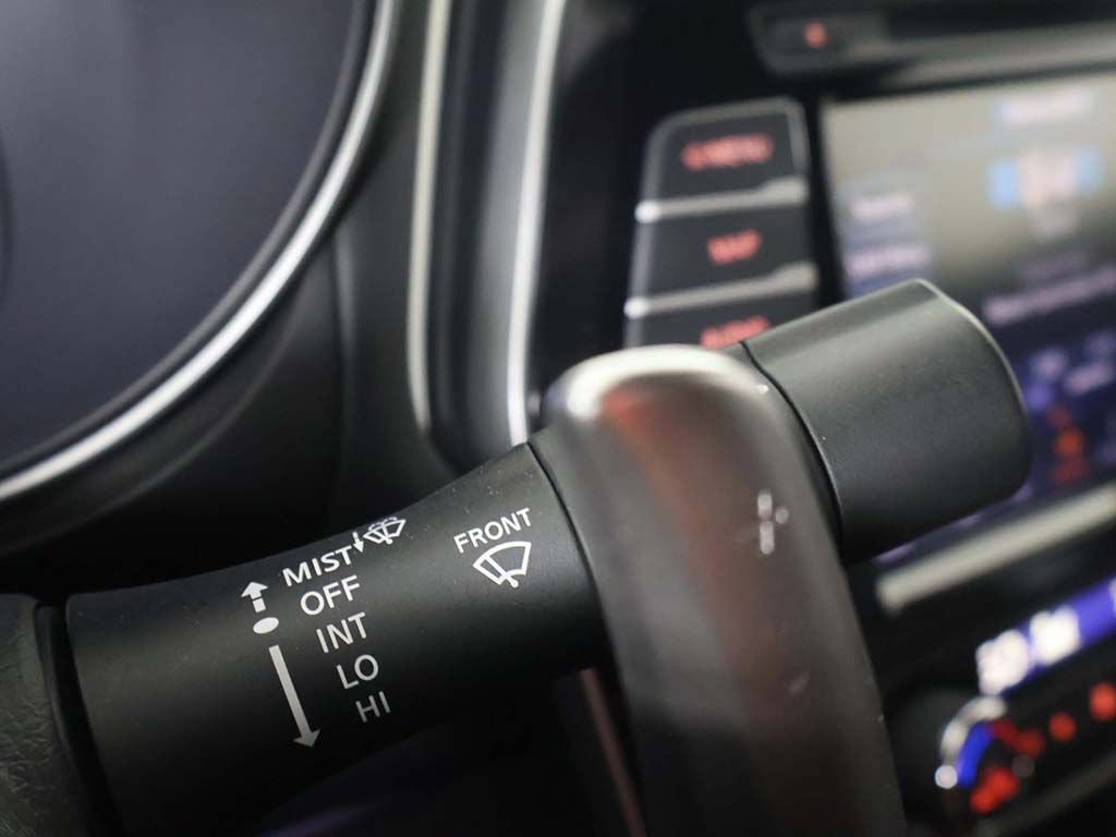 Used 2023 Nissan Maxima SR w/ Sport Mat Group FWD image 45