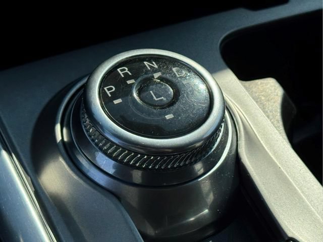 Used 2022 Ford Explorer XLT w/ Equipment Group 202A AWD/4WD image 28
