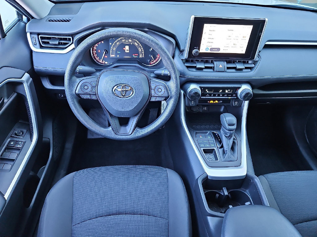 Certified 2023 Toyota RAV4 LE AWD/4WD image 12