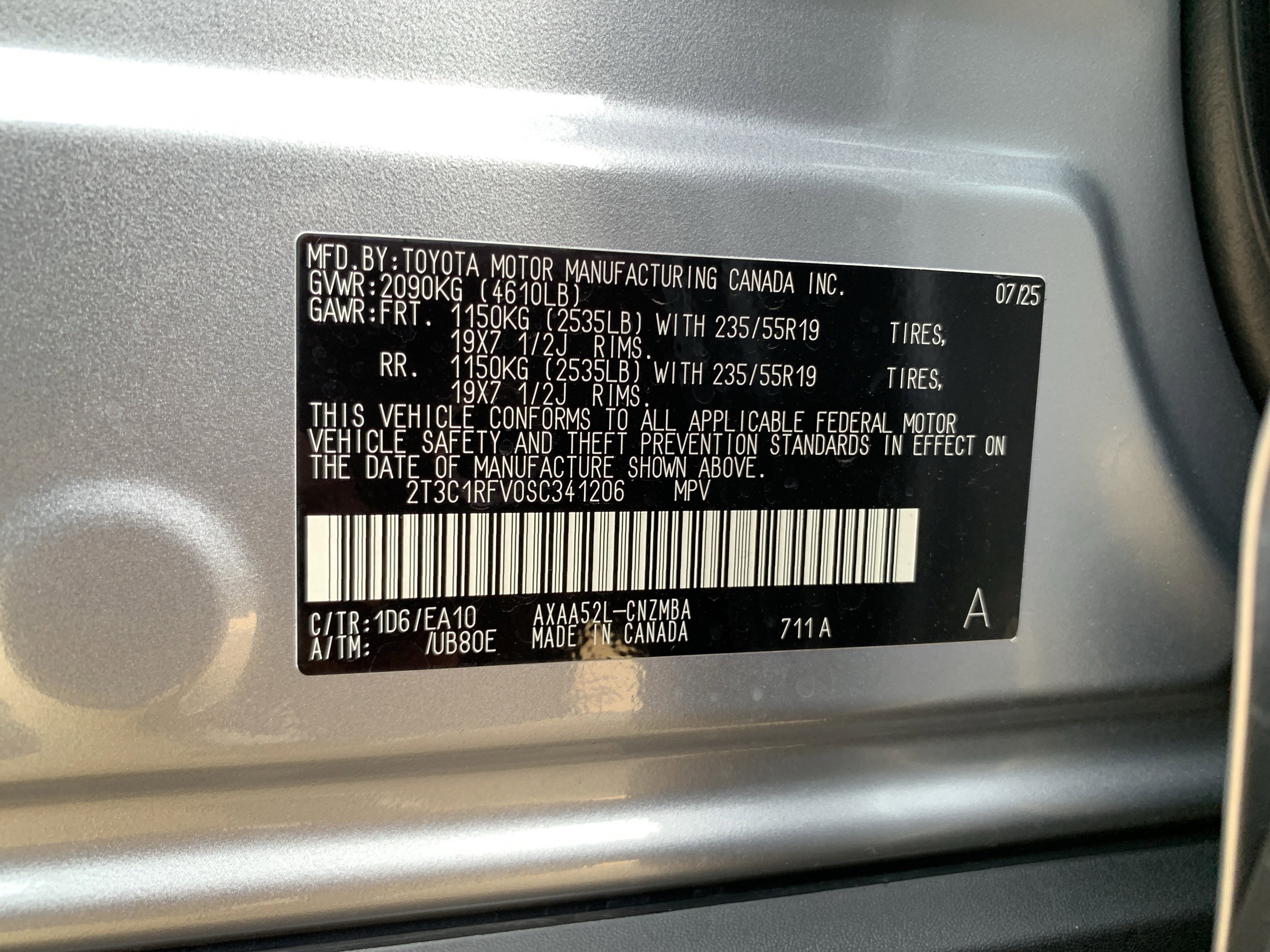 Used 2025 Toyota RAV4 XLE Premium image 36