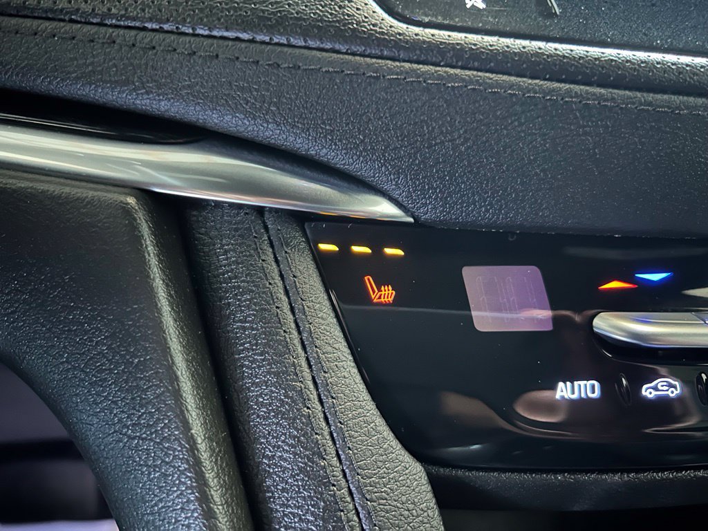 Used 2024 Cadillac XT5 Premium Luxury AWD/4WD image 29