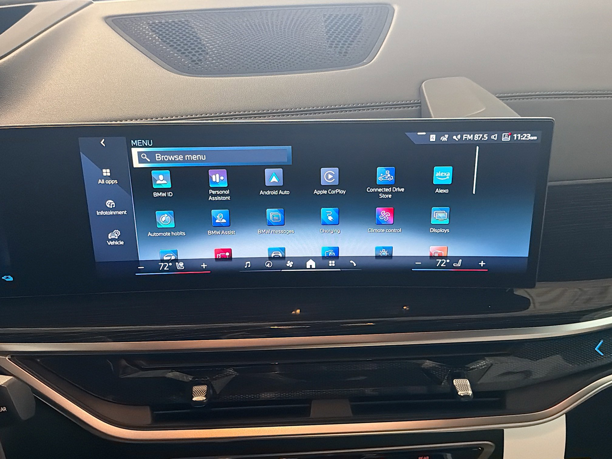 New 2026 BMW X5 xDrive50e w/ M Sport Package image 29