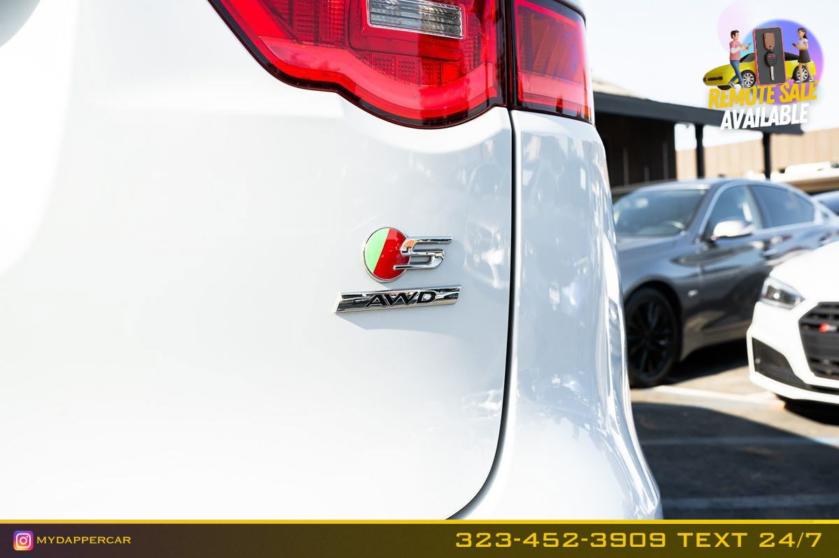 Used 2020 Jaguar F-PACE S AWD/4WD image 10