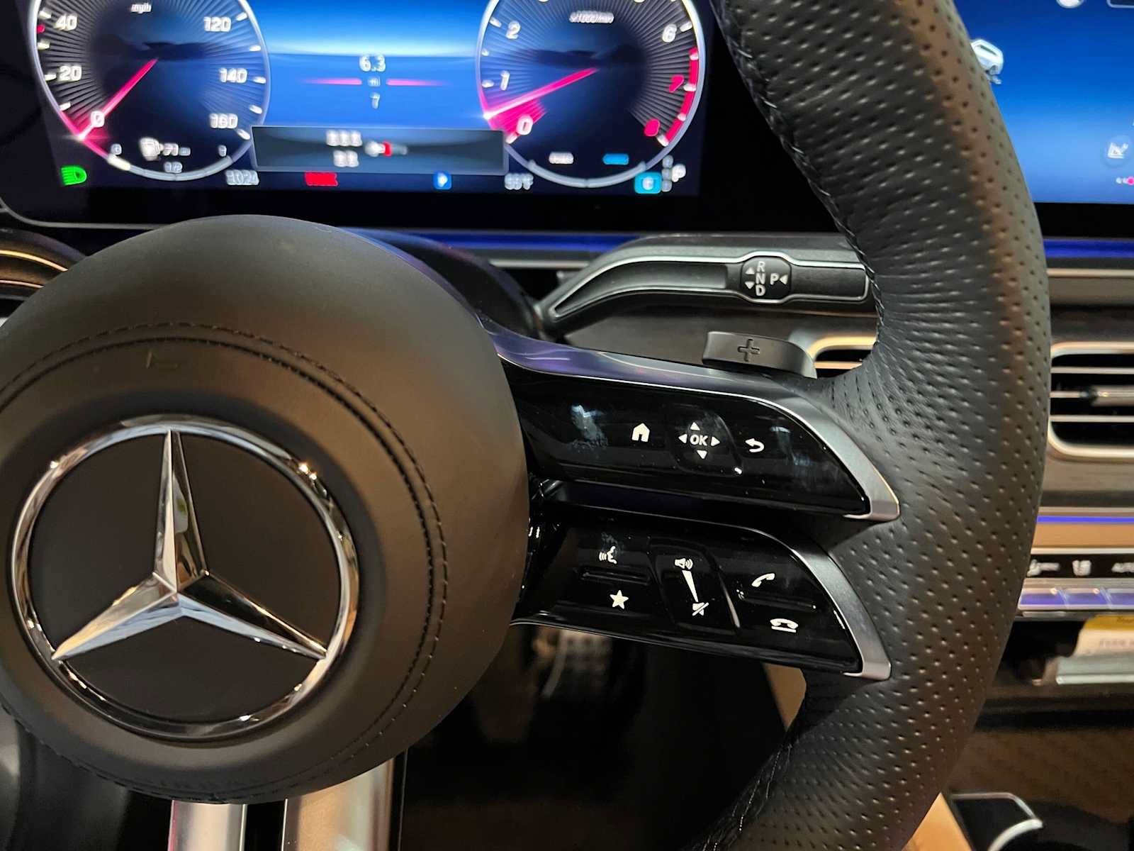 New 2026 Mercedes-Benz GLS 450 4MATIC image 30