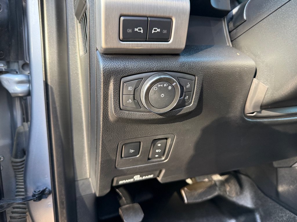 Used 2021 Ford F250 Platinum AWD/4WD image 21