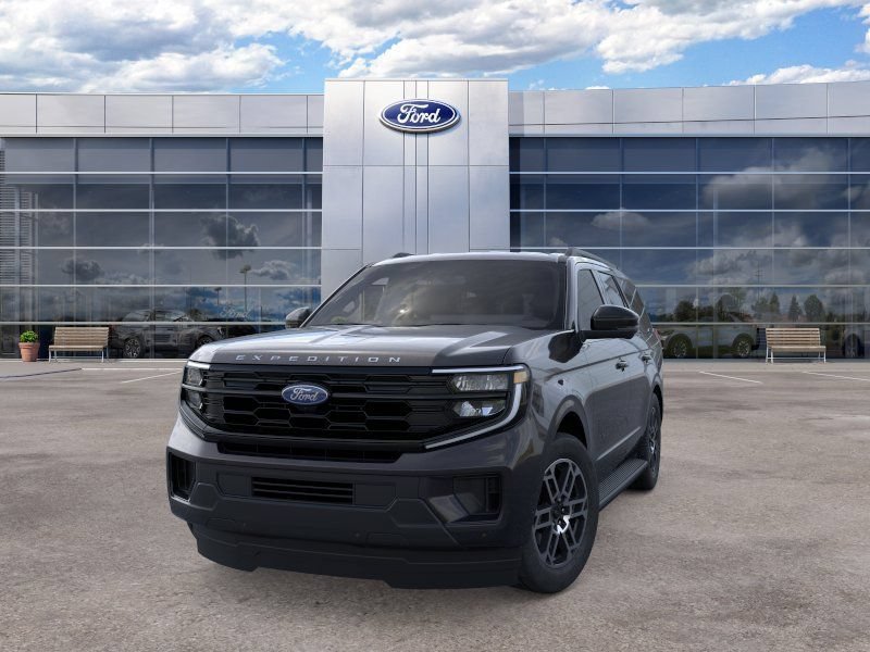 New 2026 Ford Expedition Active RWD image 2
