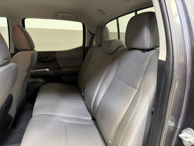 Used 2022 Toyota Tacoma SR5 w/ Technology Package image 37
