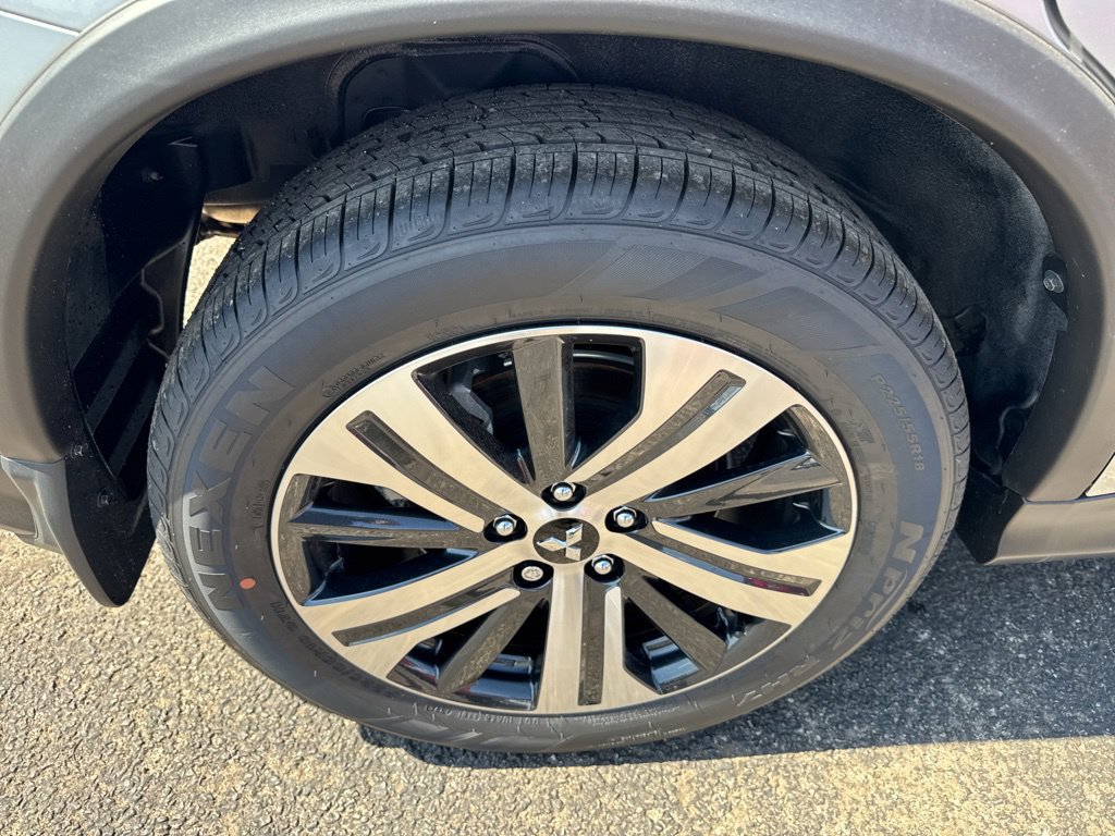 New 2027 Mitsubishi Outlander Sport SE FWD image 41