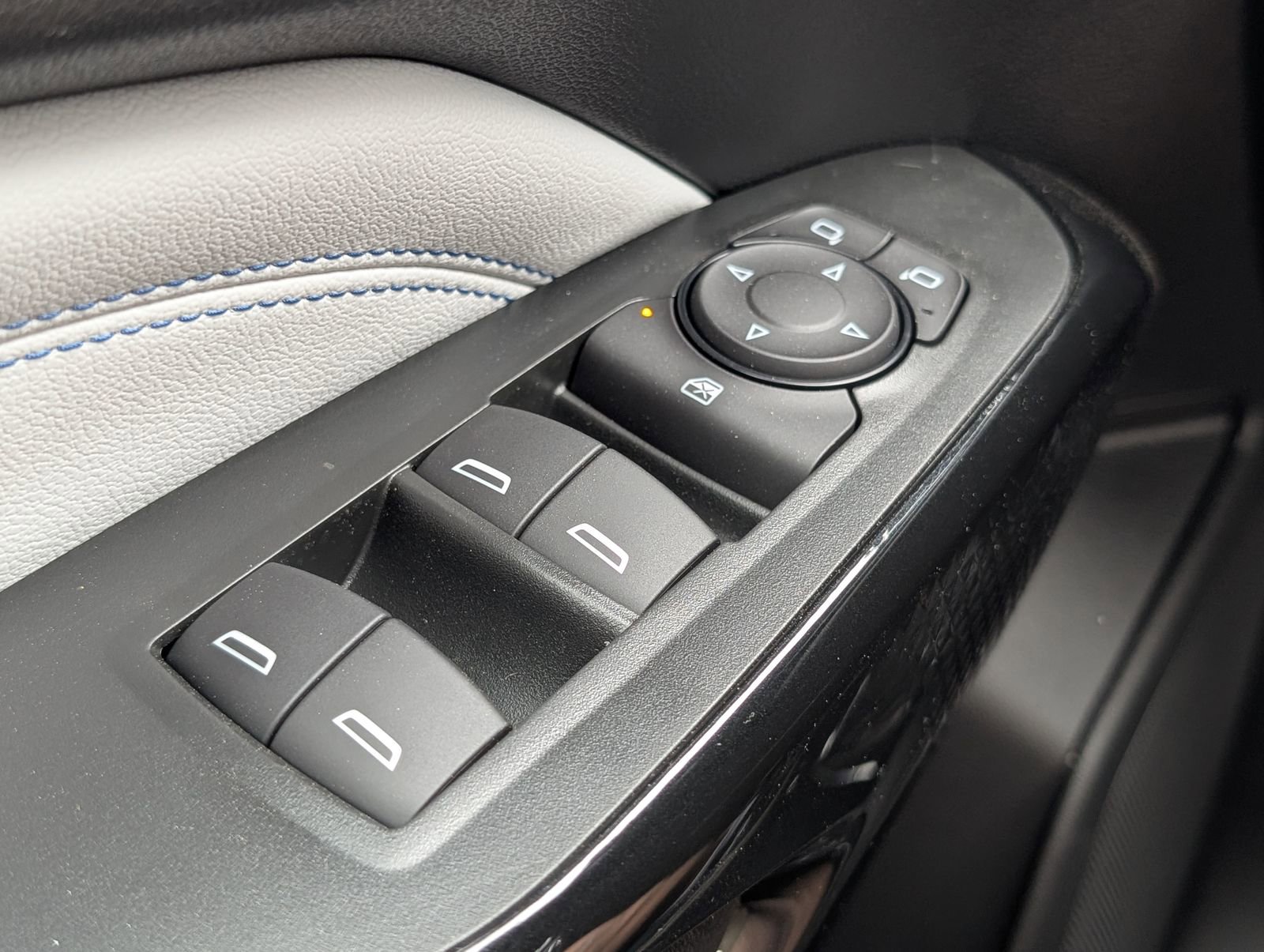 New 2026 Chevrolet Trax LT w/ Driver Confidence Package image 18