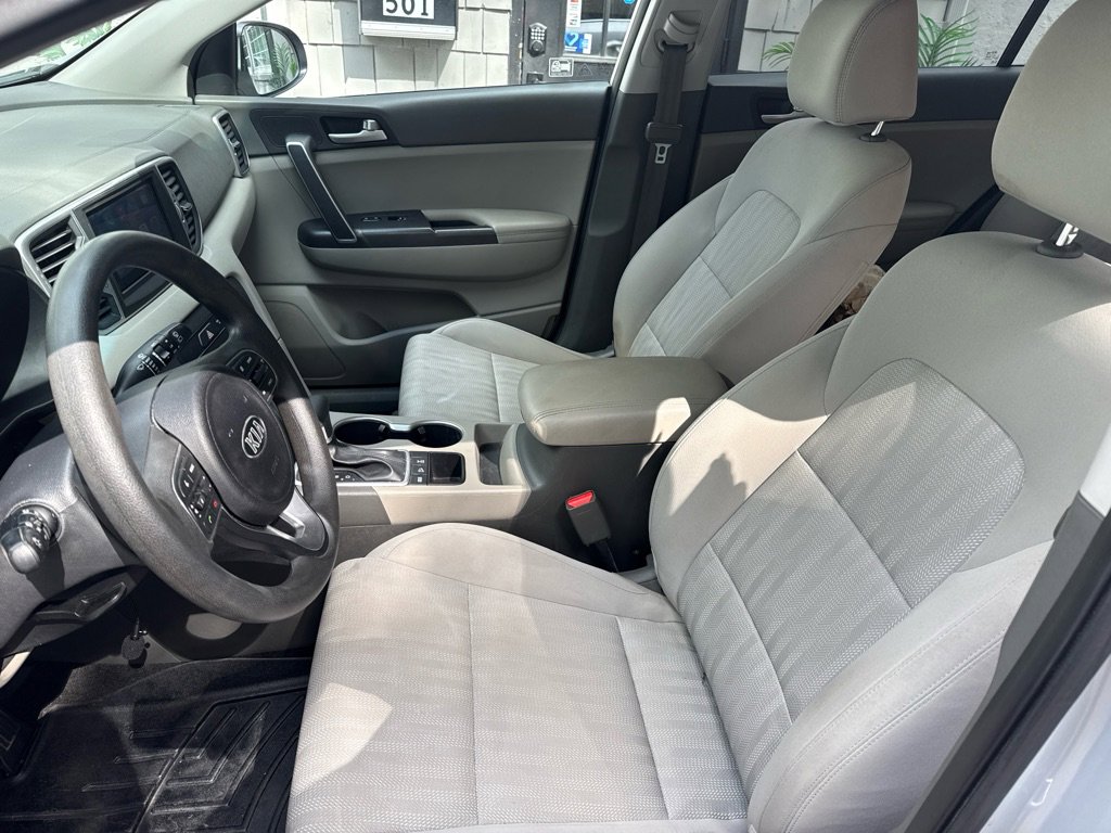 Used 2019 Kia Sportage LX image 7