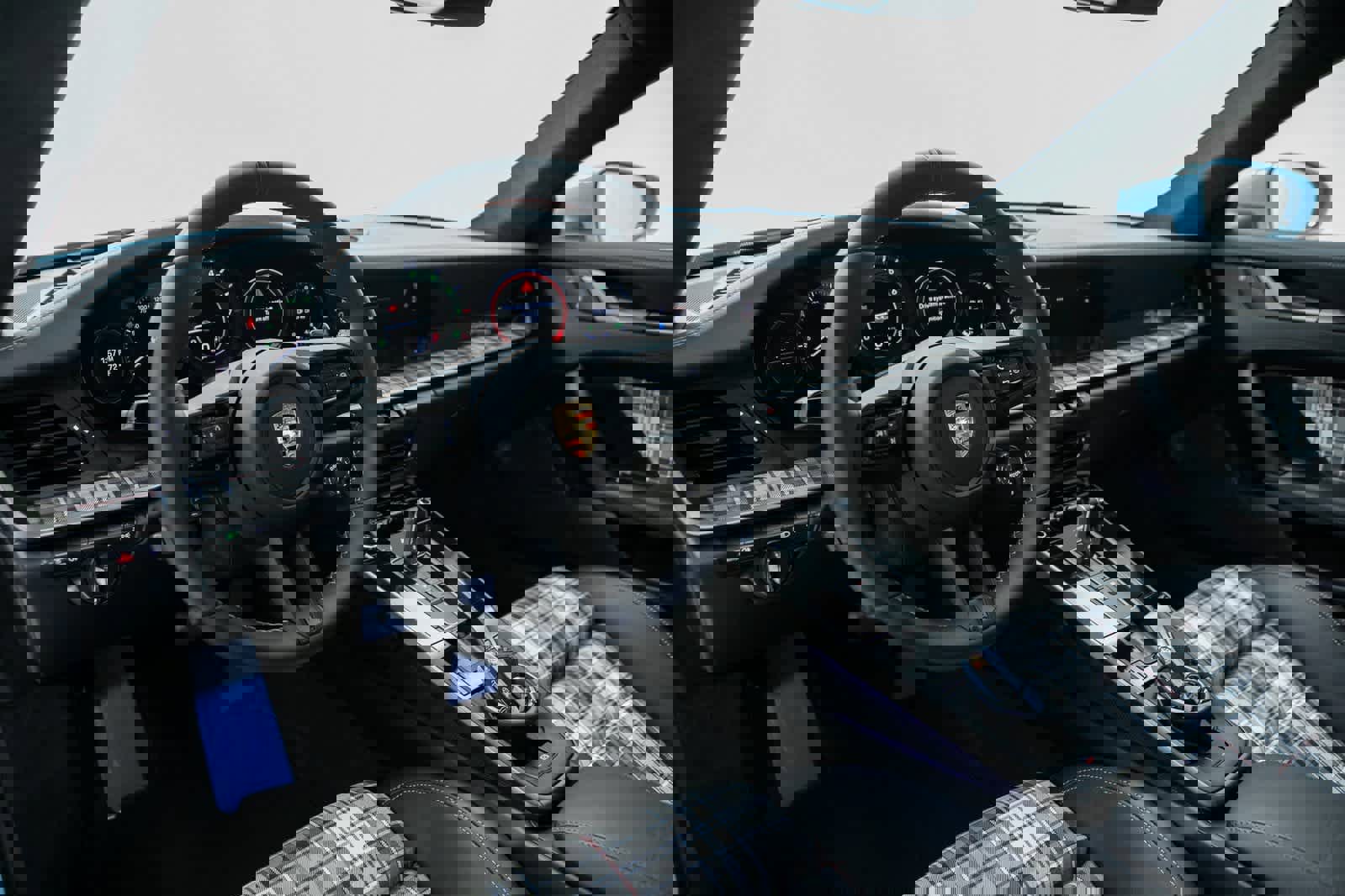 Used 2025 Porsche 911 Turbo S image 4