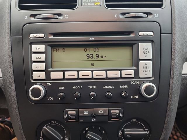 Used 2009 Volkswagen GTI 2-Door image 16