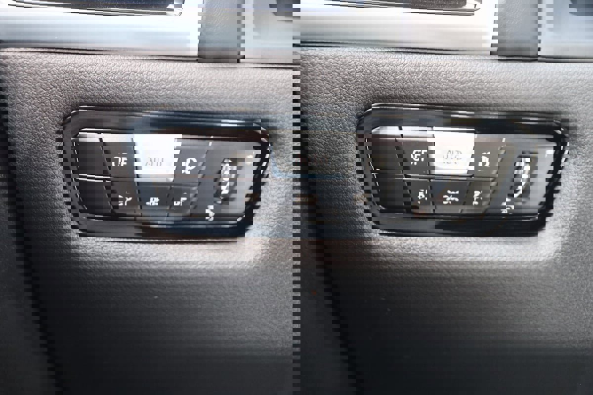 Used 2023 BMW M850i xDrive Coupe image 41