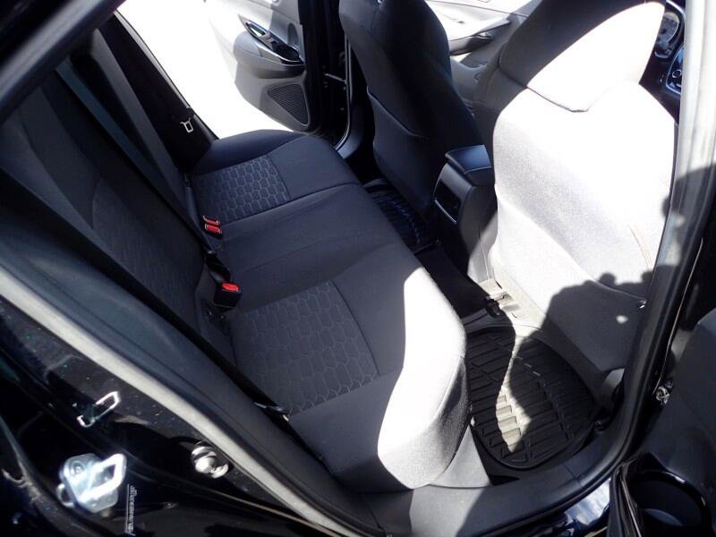 Used 2019 Toyota Corolla SE w/ SE Option Package image 12