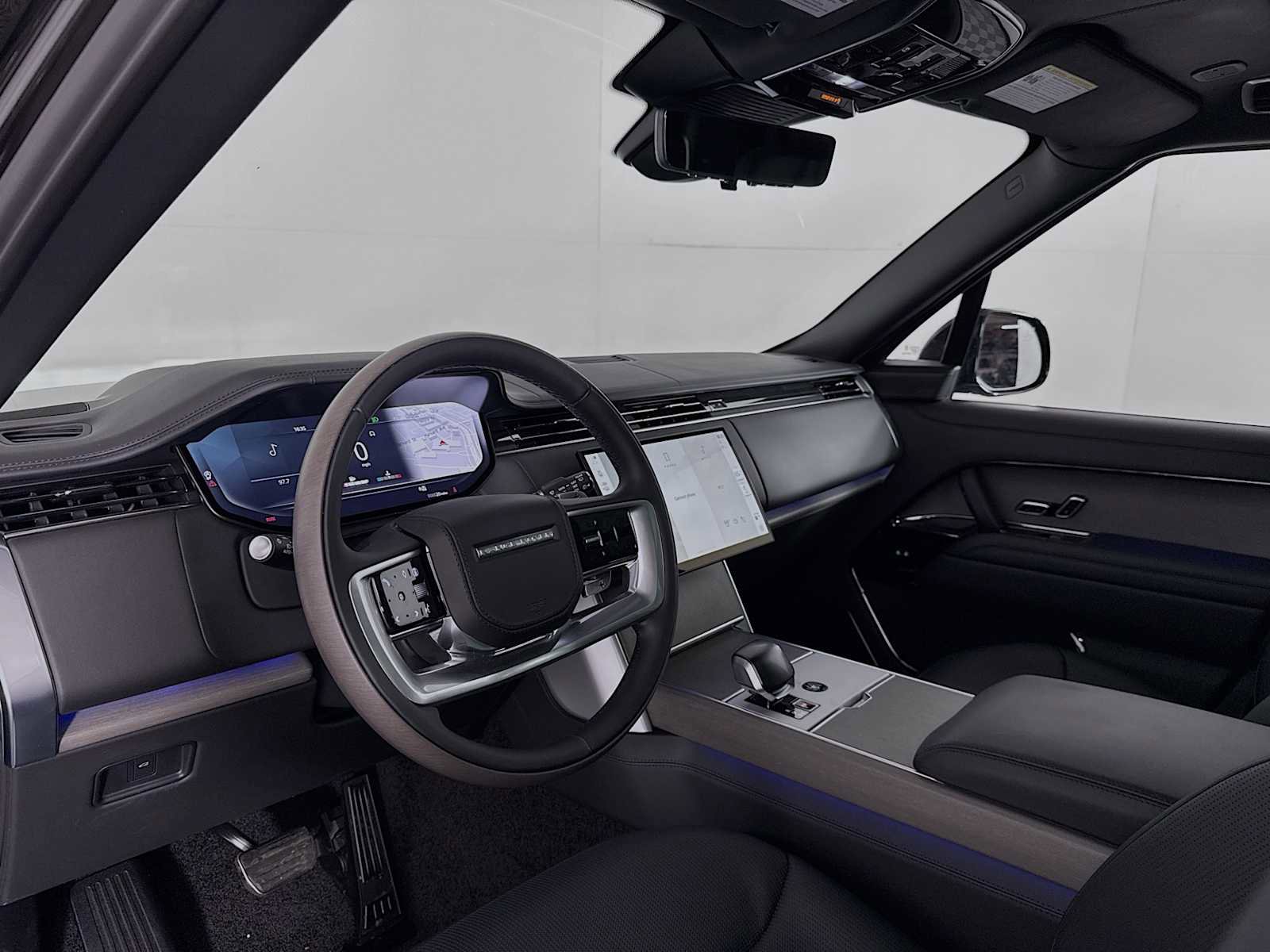New 2026 Land Rover Range Rover SV image 11