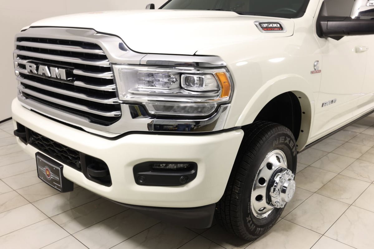 Used 2024 RAM 3500 Limited w/ Towing Technology Group AWD/4WD image 49