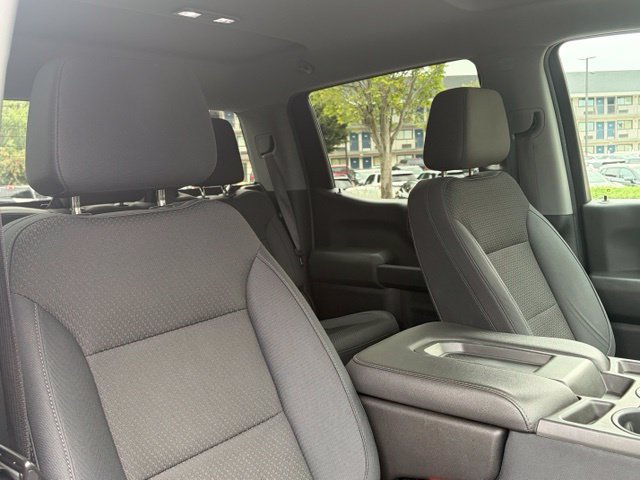Used 2019 Chevrolet Silverado 1500 Custom Trail Boss w/ Custom Convenience Package AWD/4WD image 25