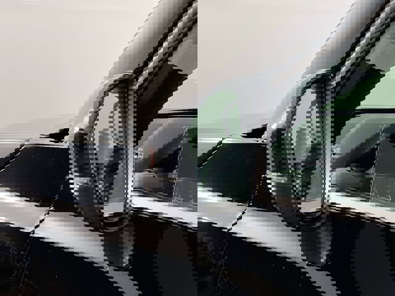 Used 2024 Nissan Pathfinder SV image 10