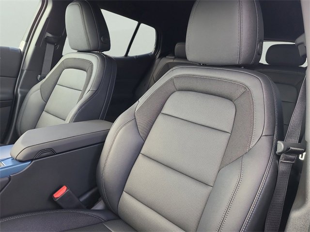 New 2026 Chevrolet Equinox EV LT image 23