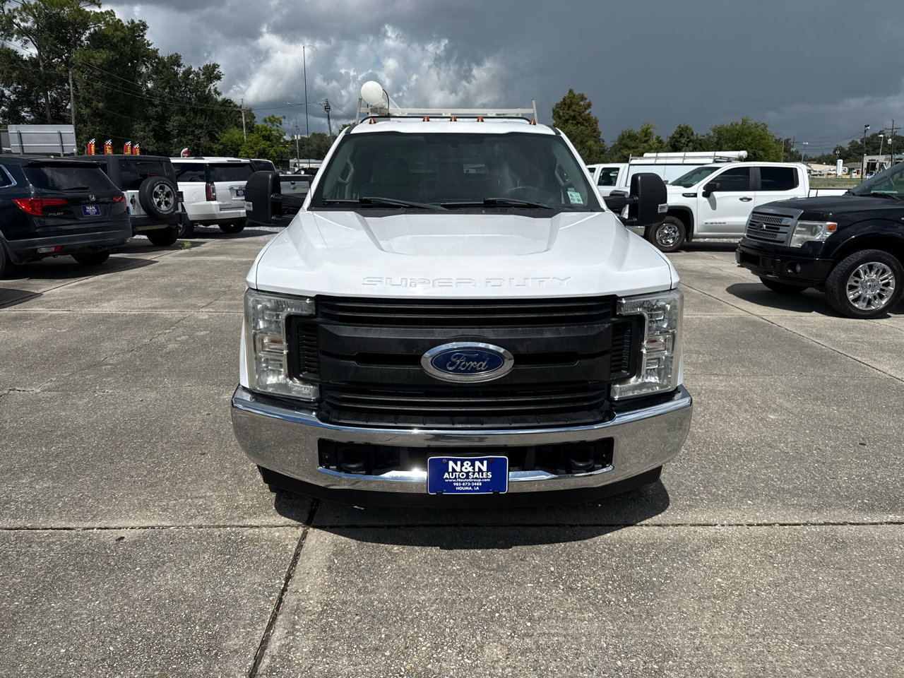 Used 2017 Ford F250 XL w/ Power Equipment Group image 10