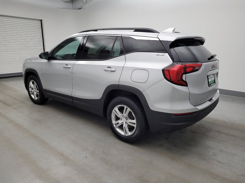 Used 2019 GMC Terrain SLE w/ Driver Convenience Package AWD/4WD image 3