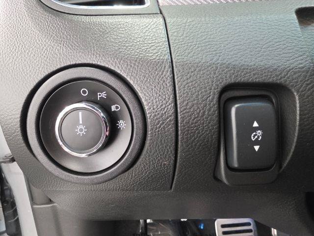 Used 2015 Ford Taurus SHO w/ Equipment Group 401A AWD/4WD image 22