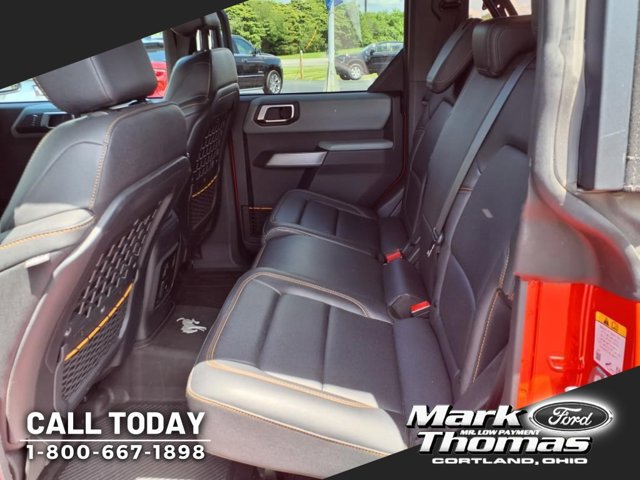 Used 2022 Ford Bronco Badlands image 6