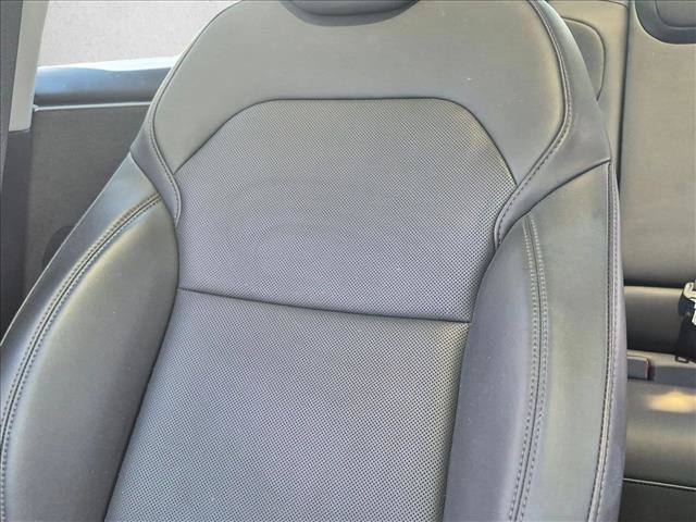 Used 2025 Tesla Model 3 Long Range RWD image 12