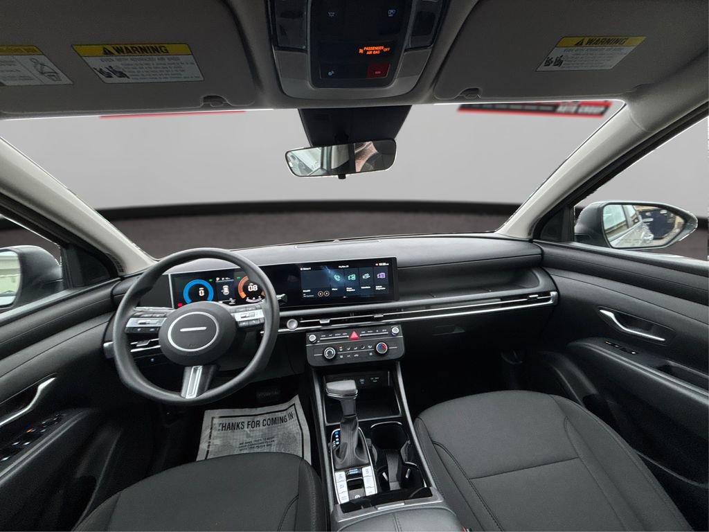 Certified 2025 Hyundai Tucson SE image 27