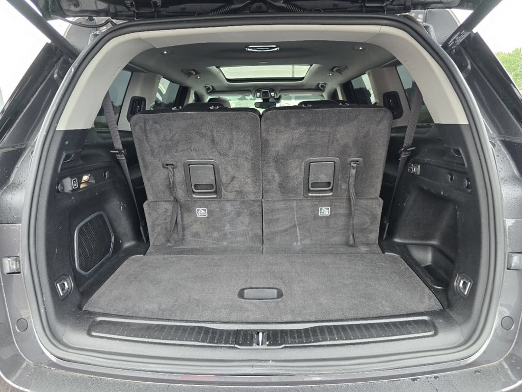 Used 2021 Jeep Grand Cherokee L Limited RWD image 19