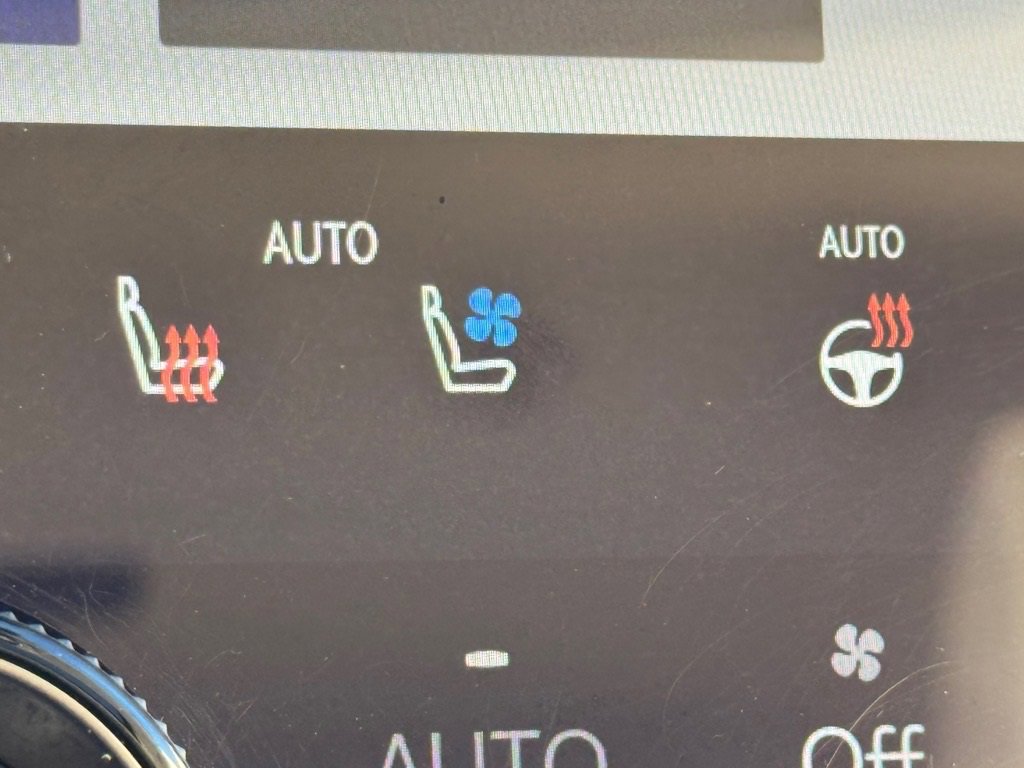 Used 2023 Lexus RX 350 Premium image 23