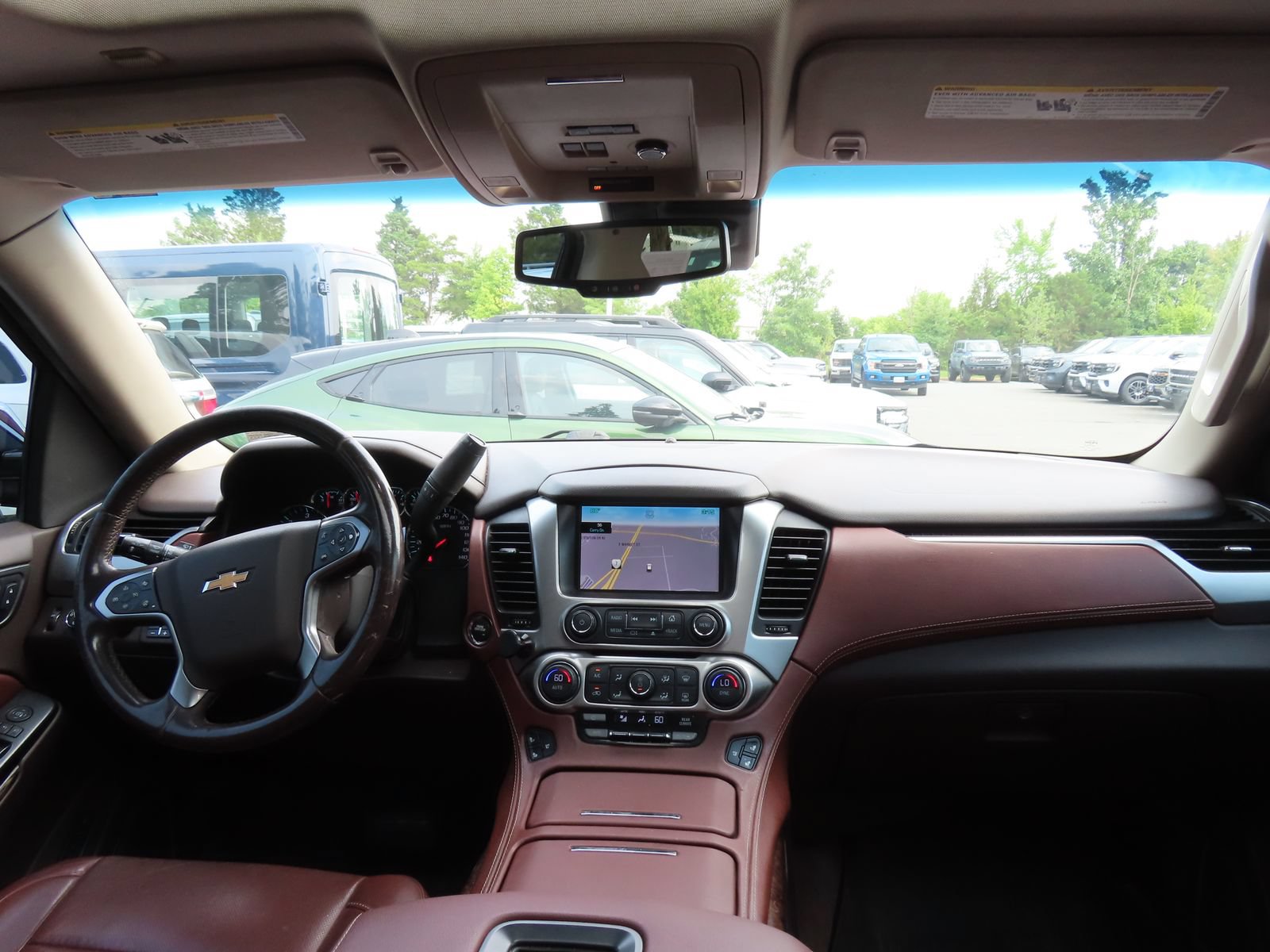 Used 2015 Chevrolet Tahoe LTZ AWD/4WD image 14