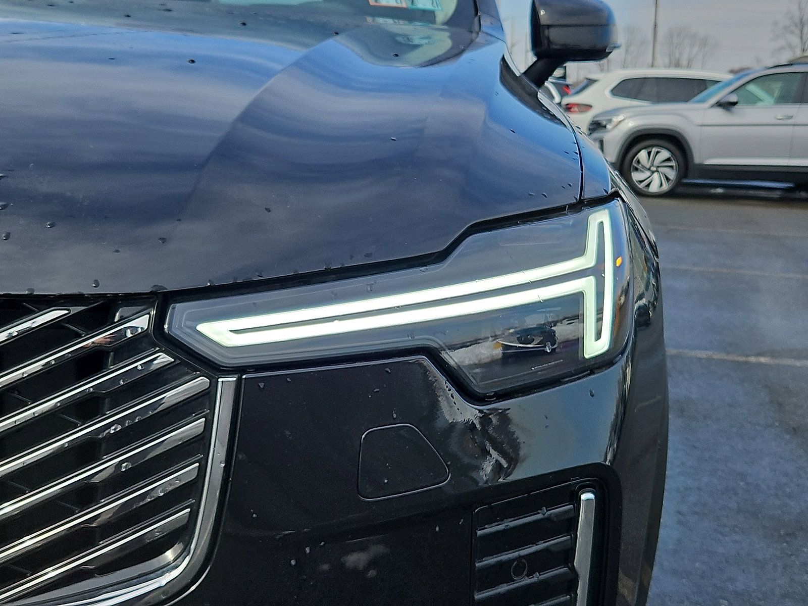 Certified 2025 Volvo XC90 T8 Ultra w/ Protection Package Premier image 9