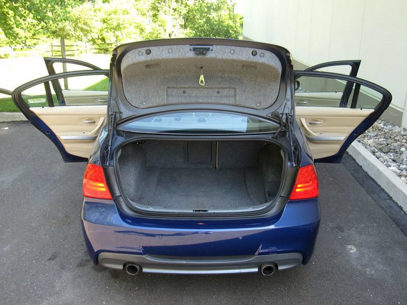 Used 2011 BMW 335i Sedan RWD image 31