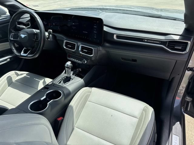 Used 2024 Ford Mustang Premium RWD image 17