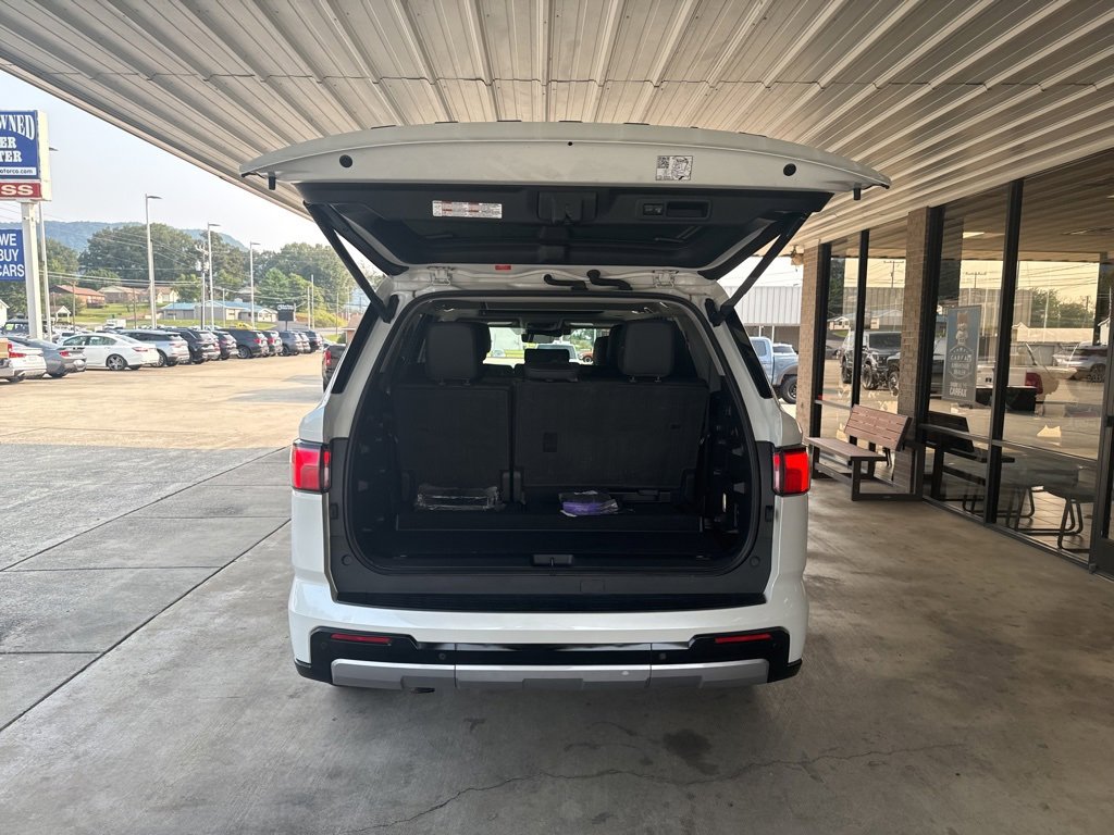 Used 2023 Toyota Sequoia Limited w/ Tow Technology Package image 26