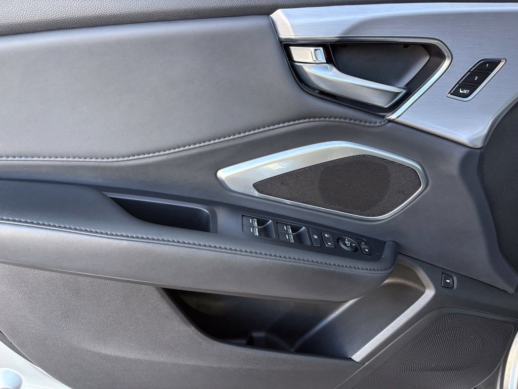Used 2023 Acura RDX FWD image 14