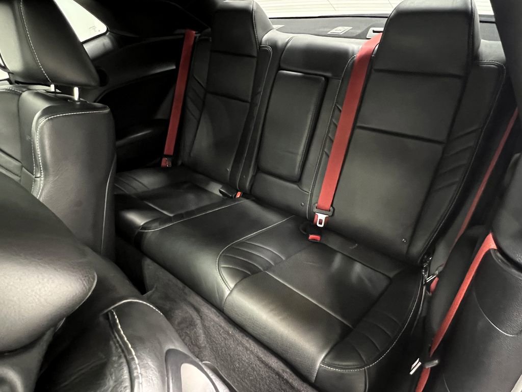 Used 2016 Dodge Challenger SRT Hellcat image 30