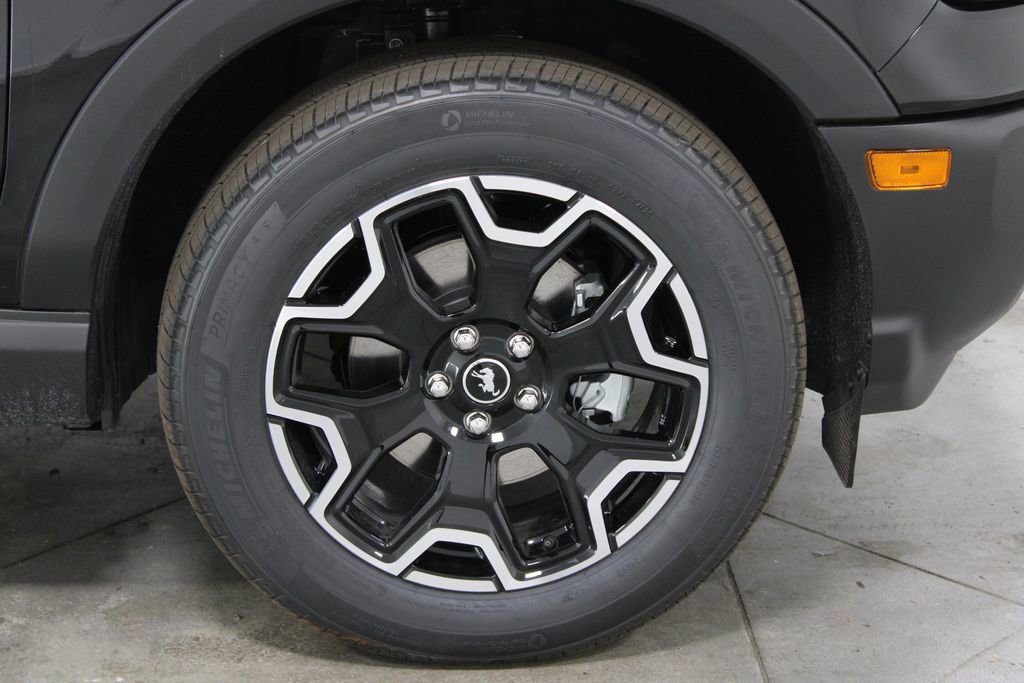 New 2025 Ford Bronco Sport Outer Banks AWD/4WD image 11