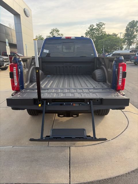 New 2026 Ford F350 Lariat w/ Black Appearance Package AWD/4WD image 14