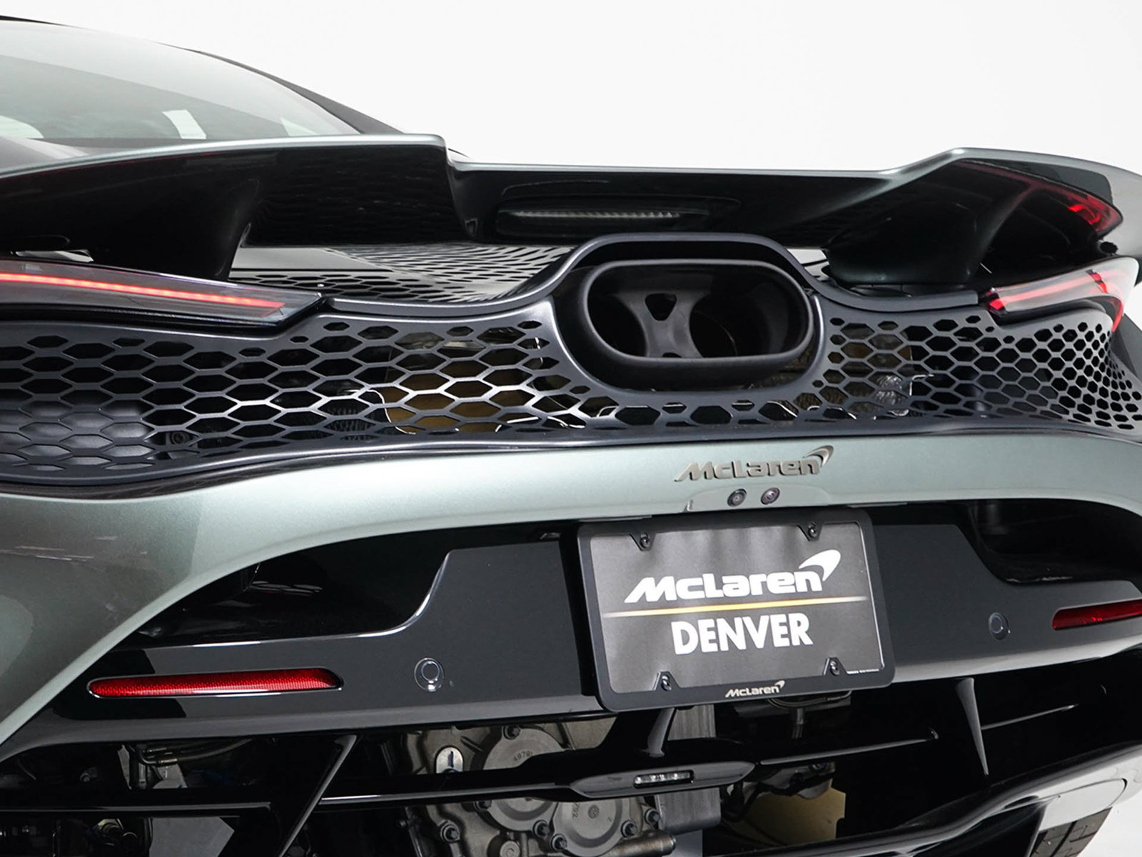 Used 2026 McLaren 750S RWD image 19