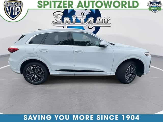 Used 2025 Audi Q5 Premium Plus w/ Premium Plus AWD/4WD image 10