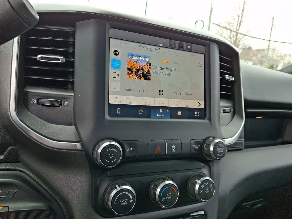 Certified 2024 RAM 3500 Big Horn image 28