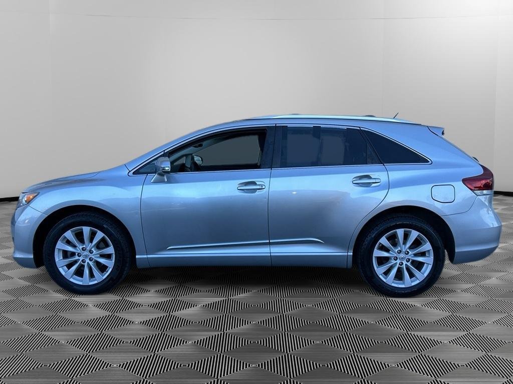 Used 2015 Toyota Venza LE AWD/4WD image 7
